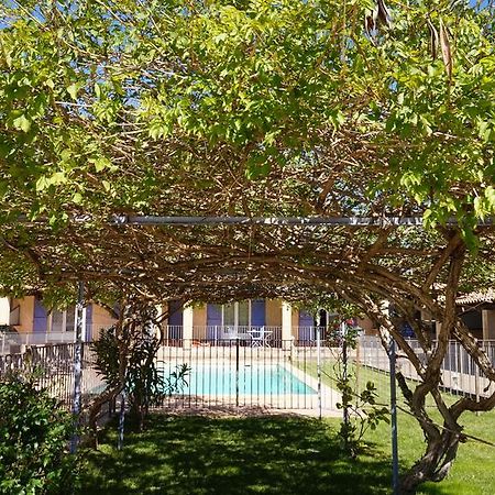 Appartements " Le Clos De La Cerisaie" แกสติญง-ดู-การ์ ภายนอก รูปภาพ