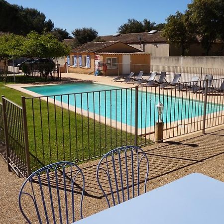 Appartements " Le Clos De La Cerisaie" แกสติญง-ดู-การ์ ภายนอก รูปภาพ
