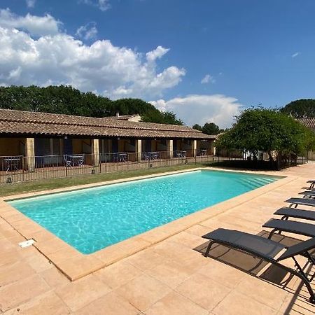 Appartements " Le Clos De La Cerisaie" แกสติญง-ดู-การ์ ภายนอก รูปภาพ